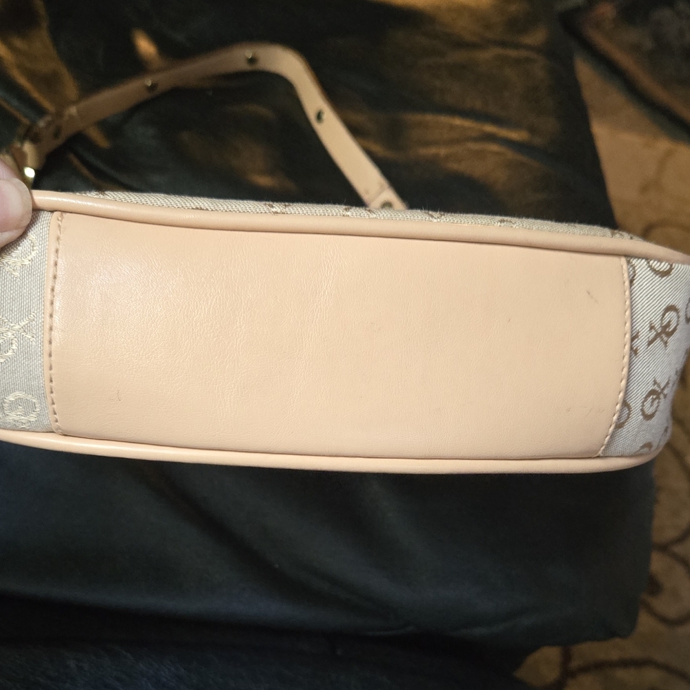 XOXO beige genuine leather small bag 10"x8" - Picture 4 of 11